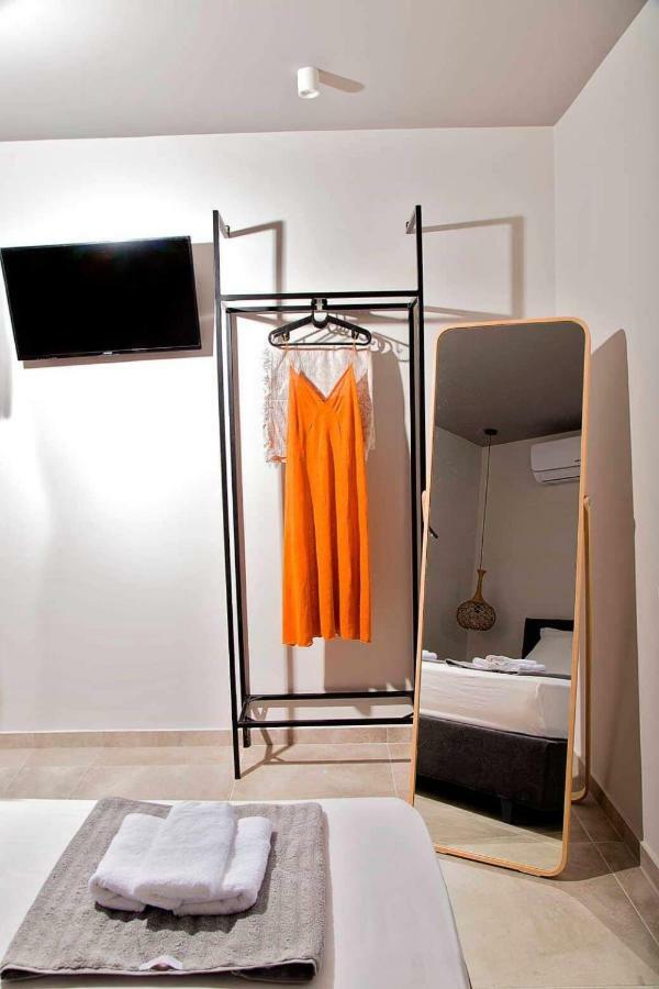 Aelia Boutique Apartments & Rooms Vrasná Buitenkant foto